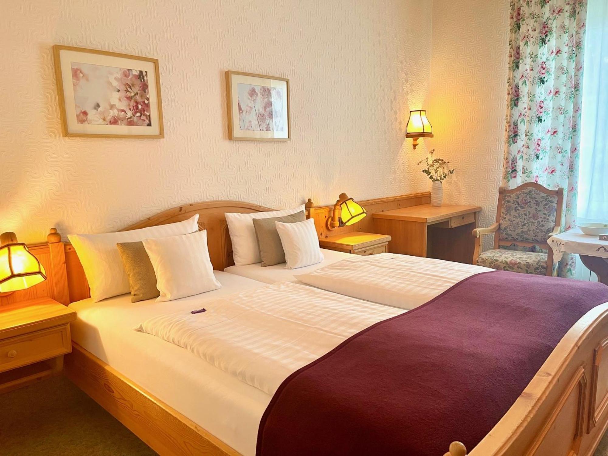 Landhotel Hubertus Unterelsbach Exterior photo