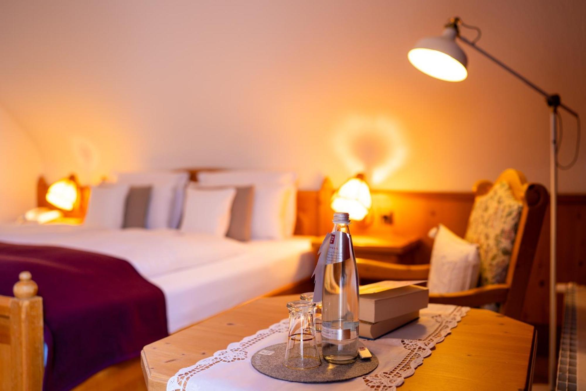 Landhotel Hubertus Unterelsbach Exterior photo